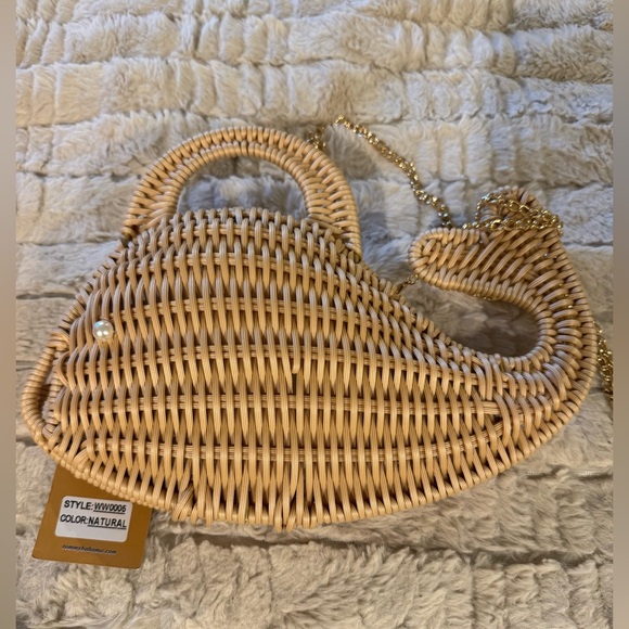 Brand new Tommy Bahama Wicker Woven Whale Crossbody Purse gold chain Clutch Bag - Picture 6 of 7